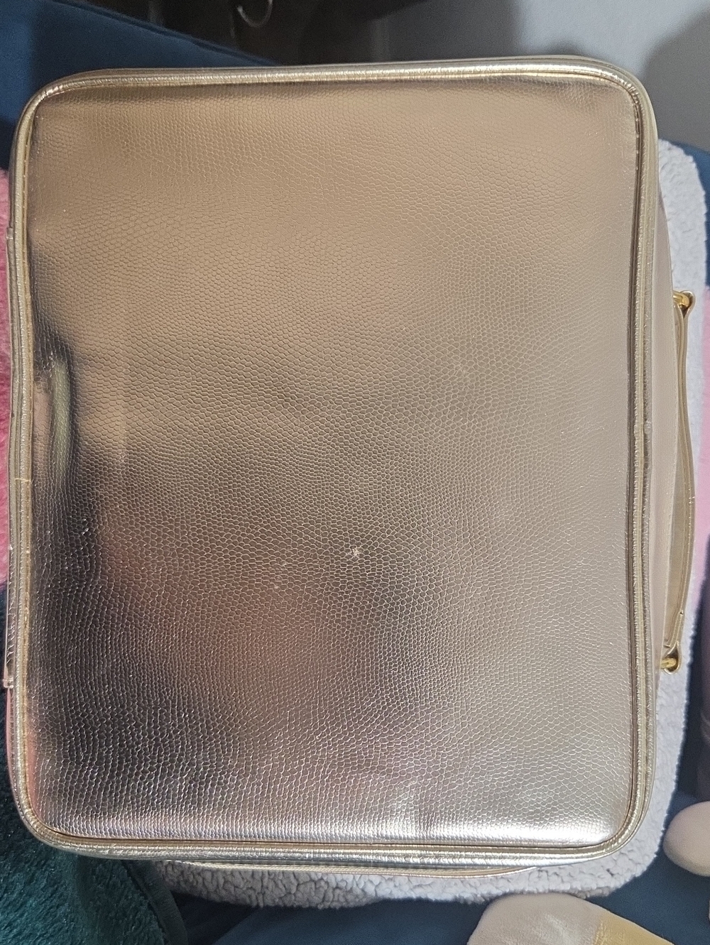 Metallic Gold Women's Top-Handle Travel Case